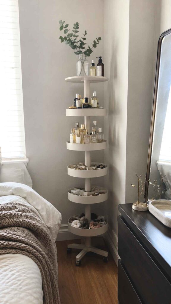Rotating Accessory Station